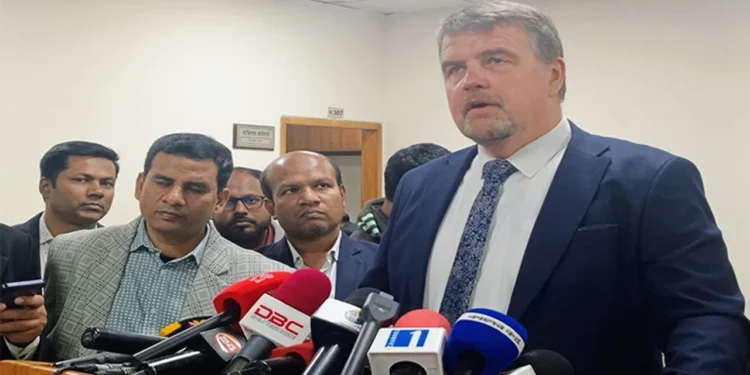 নির্বাচন পর্যবেক্ষণে ২০০ সদস্যের প্রতিনিধিদল পাঠাবে ইইউ