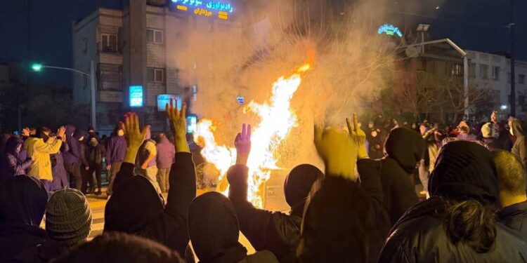 ইরানে চলমান বিক্ষোভে নিহত ২,৬৭৭