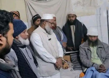 বগুড়ায় হ্যাঁ ভোটের পক্ষে প্রচার চালানোয় জামায়াতের নেতা-কর্মীদের বিএনপির হামলা