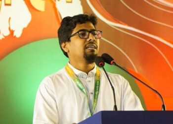 পরাজয় সহ্য করতে না পেরে ছাত্র সংসদ নির্বাচন পেছাতে ইসি ঘেরাও করেছে ছাত্রদল: শিবির সভাপতি