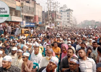 যাত্রাবাড়ীতে ১১ দলীয় জোটের নির্বাচনি সমাবেশে জনতার ঢল