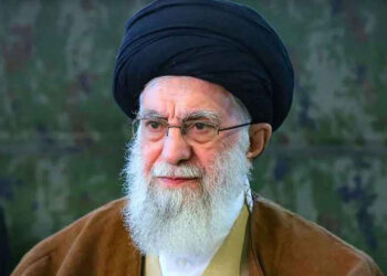 যুক্তরাষ্ট্রের হামলার শঙ্কায় ভূগর্ভস্থ আশ্রয়ে খামেনি