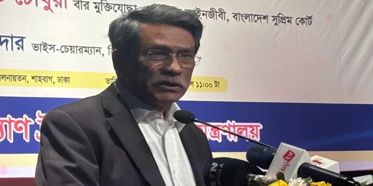 গণভোটে ‘হ্যাঁ’ দিয়ে ফ্যাসিবাদী কাঠামো পরিবর্তন করতে হবে: আলী রীয়াজ