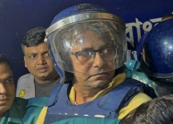 দুদকের মামলায় গ্রেপ্তার সাংবাদিক আনিস আলমগীর