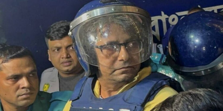 দুদকের মামলায় গ্রেপ্তার সাংবাদিক আনিস আলমগীর