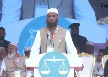 হাত ভেঙে গুঁড়িয়ে দেবেন, চোখ উপড়ে ফেলবেন: মামুনুল হক