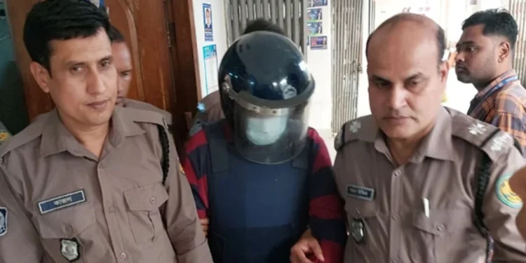 শিশু নির্যাতন: স্ত্রীসহ বিমানের এমডি শফিকুর কারাগারে