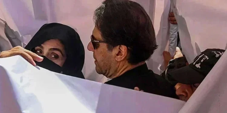 কেমন আছেন ইমরান খান, জানালেন বুশরা বিবি