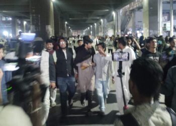 পুলিশের সঙ্গে হোটেল ইন্টারকন্টিনেন্টালে বসছেন ডাকসু নেতারা