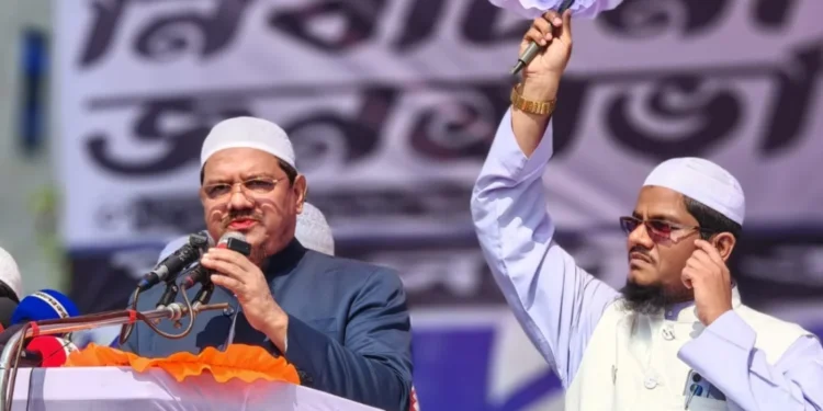 দাঁড়িপাল্লার এক পাল্লায় আমেরিকা, অন্য পাল্লায় ভারত: চরমোনাই পীর