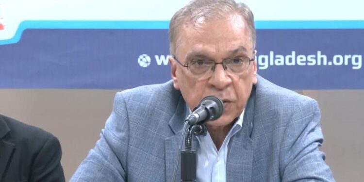 সংবাদকর্মীদের তুলে নেওয়া মুক্ত গণমাধ্যমের জন্য ‘ভীতিমূলক দৃষ্টান্ত’: টিআইবি