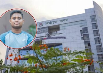 জালিয়াতির ভিডিও যেন কেউ না করতে পারে সেজন্য মোবাইল নিষিদ্ধ করেছে ইসি