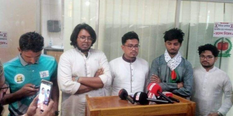 মোবাইল নিষিদ্ধের সিদ্ধান্ত বাতিলের বিষয়ে ইসি আশ্বস্ত করেছে: সাদিক কায়েম