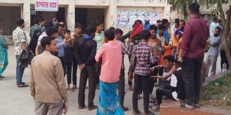 বিএনপির নির্বাচনী প্রচারণায় গ্যাস বেলুন বিস্ফোরণ, শতাধিক দগ্ধ