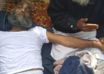 মোটরসাইকেল থেকে ফেলে জামায়াত নেতার ওপর হামলা, পিটিয়ে জখম