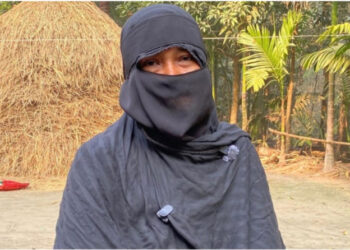 ধানের শীষে ভোট দেয়ায় গণধর্ষণের শিকার, সুবর্ণচরের সেই গৃহবধূ এবার নির্ভয়ে দিলেন ভোট