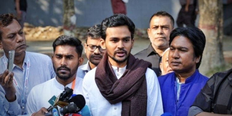 আইনশৃঙ্খলা রক্ষাকারী বাহিনীর কার্যক্রম নিয়ে আমরা খুবই হতাশ: আসিফ মাহমুদ