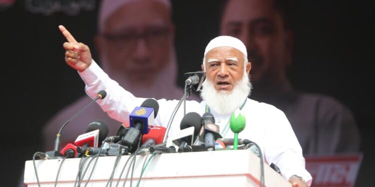 বিপুল ভোটে এগিয়ে ডা. শফিকুর রহমান; বিজয়ের পথে জামায়াত আমির