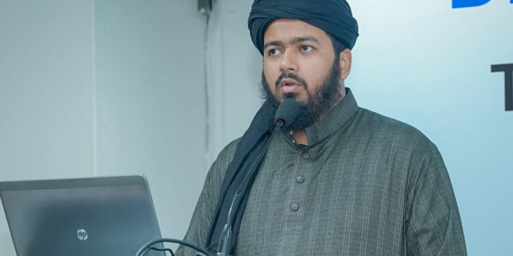 জামায়াতের ‘ছায়া মন্ত্রিসভা’ দেশের রাজনীতিতে নতুন দিগন্ত উন্মোচন করবে: মুফতি আলী হাসান উসামা