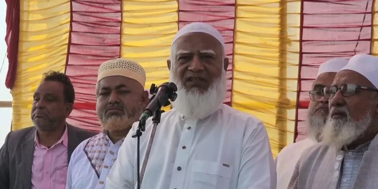 নিহত দুই কর্মীর পরিবারের দায়িত্ব নিলেন জামায়াত আমির