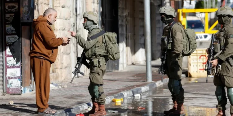 ইসরাইলি বাহিনীর একটি বড় অংশ দ্বৈত নাগরিক