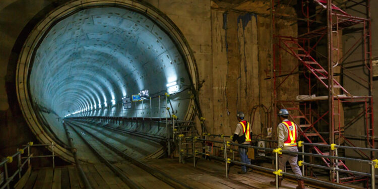 ‘চিকেন্স নেক’ এর নিচ দিয়ে কেন সুড়ঙ্গ বানাচ্ছে ভারত? যুদ্ধকালীন প্রস্তুতির অংশ!