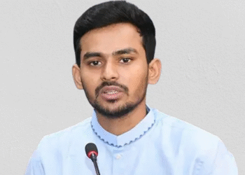 কোনো শপথই নেবে না ১১ দলীয় জোট: আসিফ মাহমুদ