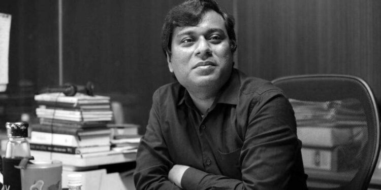 সাংবাদিক-কর্মচারীদের ‘অনাস্থা’, বের হয়ে গেলেন বাসস এমডি