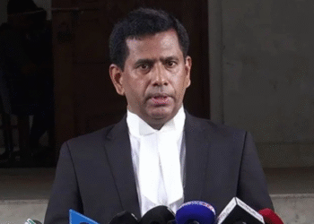 ইন্টারনেট বন্ধ করে জয় ও পলক গণহত্যার তথ্য লুকানোর নির্দেশ দেন: চিফ প্রসিকিউটর