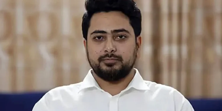 হান্নান মাসউদের গাড়িবহরে হামলা করেছে বিএনপি-আ.লীগ সন্ত্রাসীরা: নাহিদ