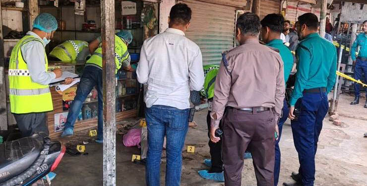 খুলনায় গ্যারেজে ঢুকে ব্যবসায়ীকে গুলি করে হত্যা