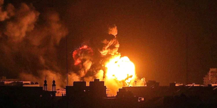 পাকিস্তানের বিরুদ্ধে আফগানিস্তানের বড় আকারের সামরিক অভিযান শুরু