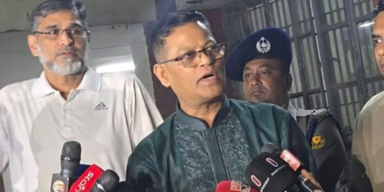 নিজেই রাস্তায় নেমেছি, অপরাধীদের ছাড় নেই: আইজিপি