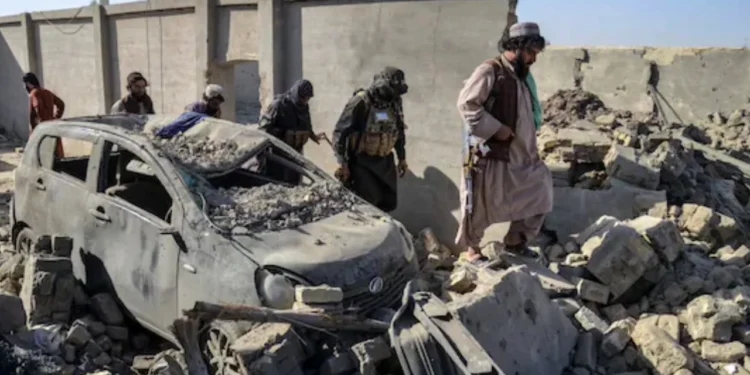 পাকিস্তানের সেনা ক্যাম্পে আফগানিস্তানের হামলা