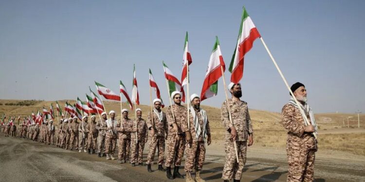 খামেনির মৃত্যুর প্রতিশোধ নেওয়ার অঙ্গীকার আইআরজিসির