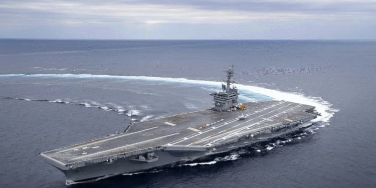 মার্কিন রণতরী আব্রাহাম লিংকনে হামলার দাবি ইরানের