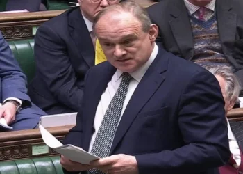 ট্রাম্প বেআইনী যুদ্ধ শুরু করেছেন, দায়িত্ব তার: ব্রিটিশ এমপি