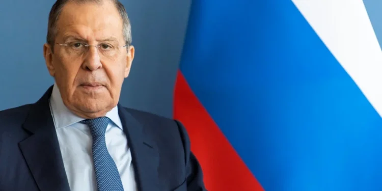 যুদ্ধ ইরানকে পারমাণবিক বোমা বানাতে বাধ্য করতে পারে: রুশ পররাষ্ট্রমন্ত্রী ল্যাভরভ