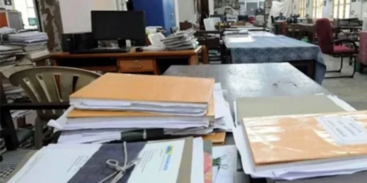 সরকারি কর্মচারীদের অফিসে উপস্থিতি নিয়ে নতুন নির্দেশনা জারি