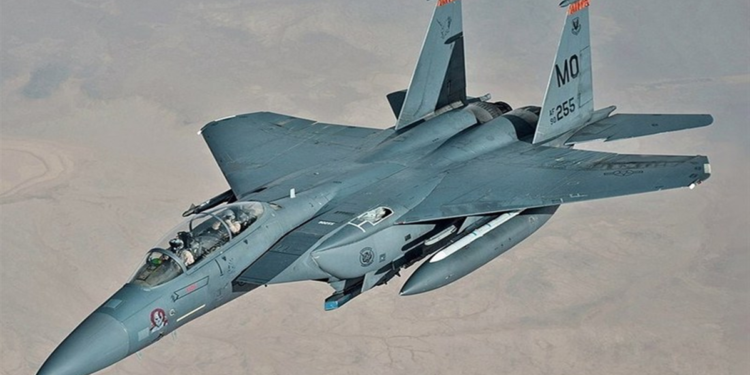 মার্কিন ‘এফ-১৫’ যুদ্ধবিমান ভূপাতিত করল ইরান