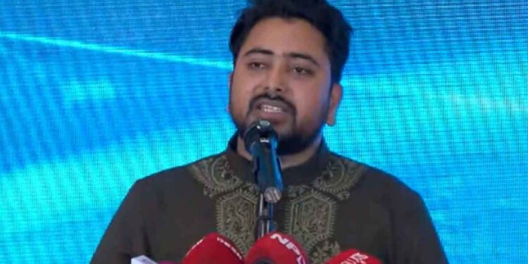 রাষ্ট্রীয় প্রতিষ্ঠানগুলো দলীয়করণ করছে সরকার: অভিযোগ নাহিদ ইসলামের