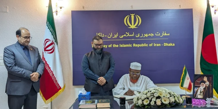 ইরান দূতাবাসের শোক বইতে স্বাক্ষর করলেন জামায়াতের সেক্রেটারি জেনারেল