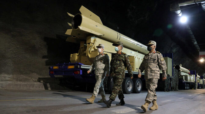 দীর্ঘমেয়াদি যুদ্ধের জন্য প্রস্তুত, নতুন অস্ত্র আসছে: রেভল্যুশনারি গার্ড