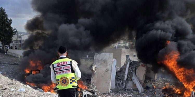 ইরানি হামলায় বিপর্যস্ত ইসরায়েল: ৯ হাজারেরও বেশি ক্ষতিপূরণের আবেদন জমা