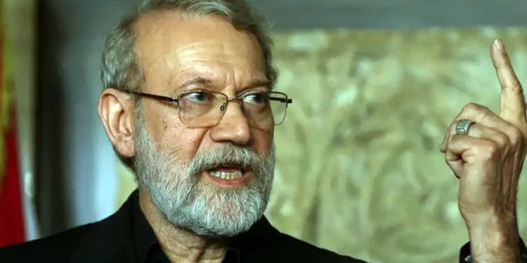 যুদ্ধবাজদের জন্য ভোগান্তির কারণ হবে হরমুজ প্রণালী: লারিজানির সরাসরি হুঁশিয়ারি