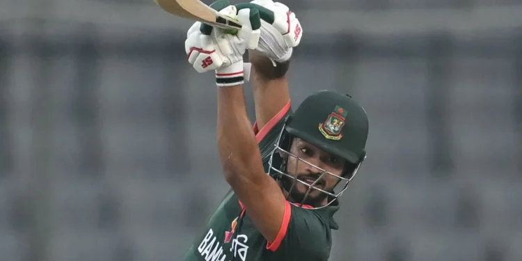 পাকিস্তানকে উড়িয়ে সিরিজে এগিয়ে গেল বাংলাদেশ