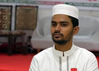 আসিফসহ ৪২ জনের বিরুদ্ধে পুলিশ হত্যা মামলার আবেদন, আমলে নিলেন না আদালত