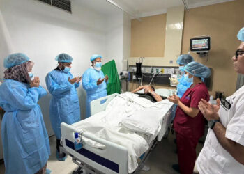 মির্জা আব্বাসকে দেখতে হাসপাতালে জামায়াত আমির