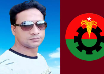 ফ্যামিলি কার্ডের নামে গৃহিণীর চেকবই চুরির অভিযোগ স্বেচ্ছাসেবক দলনেতার বিরুদ্ধে