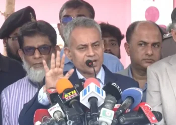 বেশি ভাড়া নিলেই তাৎক্ষণিক ব্যবস্থা: সড়কমন্ত্রী